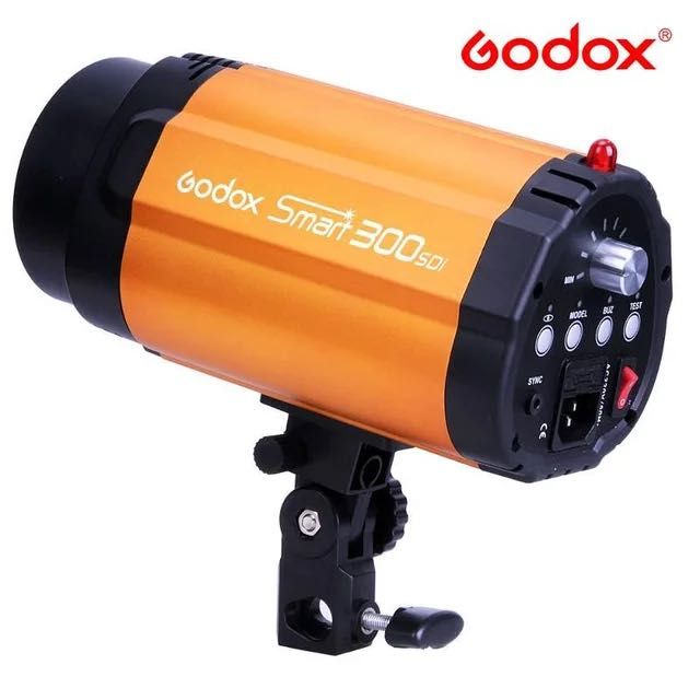 Продам импульсный  свет Godox