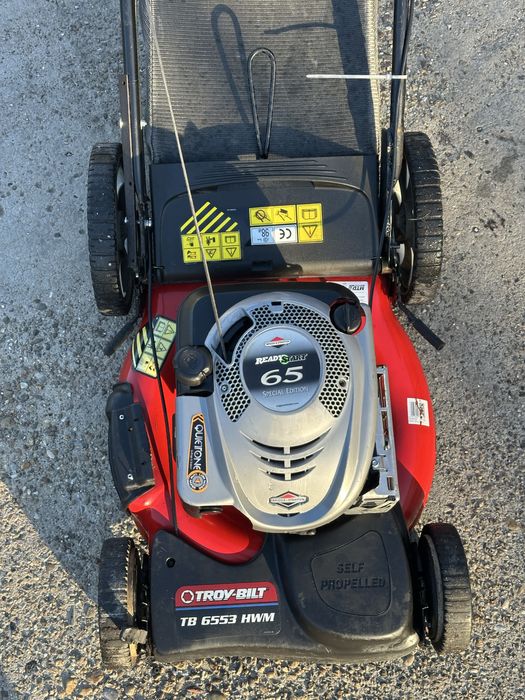 Бензинова самоходна косачка  MTD