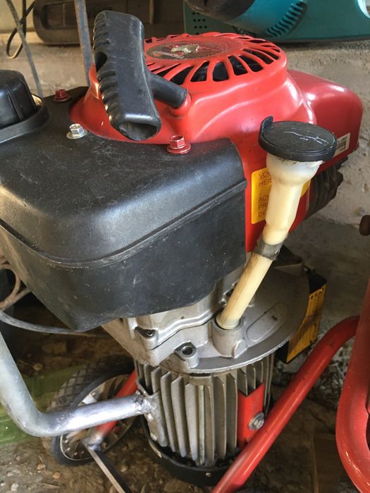 Generator 1,7 kw marca italiana