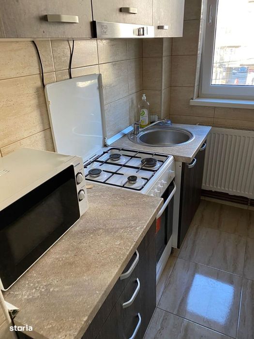 2 camere 44 mp zona garii la strada 370 euro