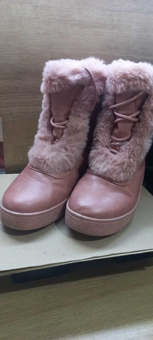 Елегантни дамски обувки стилето, естествена кожа