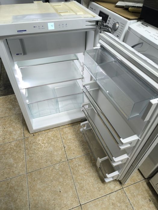 Хладилник за вграждане Liebherr IKP 1654