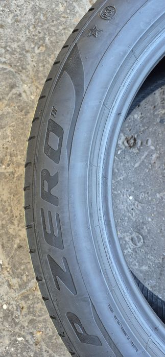 4 anvelope vara runflat Pirelli,fata 275/45/20,spate 305/40/20.Pretul este pe bucata.