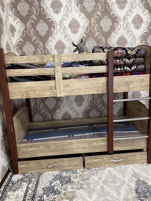 Болалар учун икки қаватли кровать