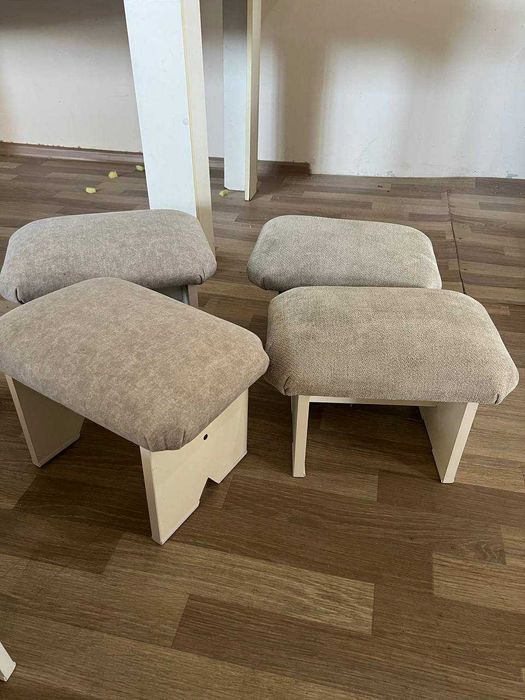 Новые кухонные табуретки