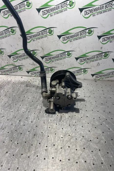 Pompa servodirectie mecanica Mercedes-Benz C-Class 2008