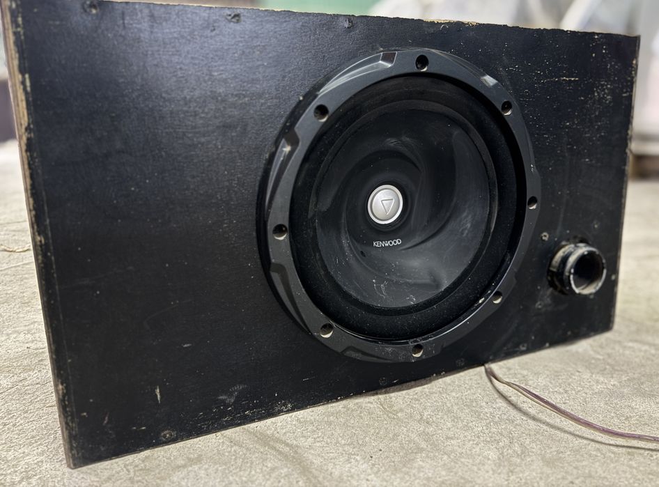 Продам саб kenwood