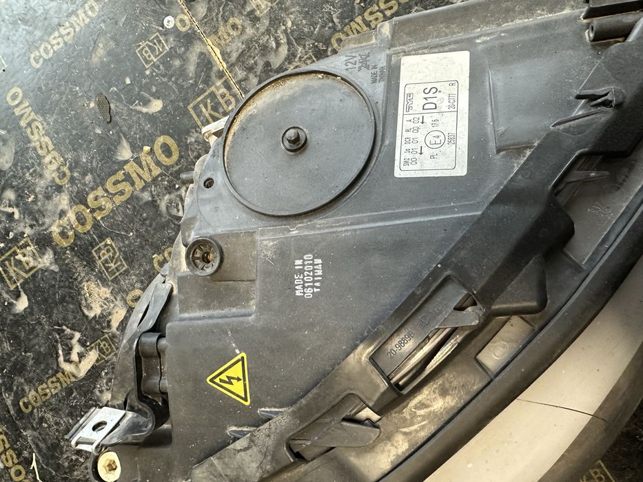 Десен фар BMW F10 F11 bi xenon бмв ф10 ф11