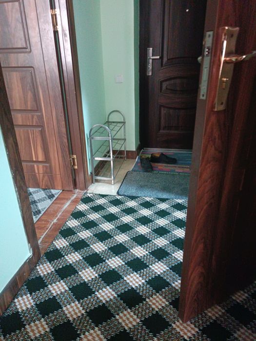 Dom  sotiladi 1honalik 2 qavat 4 qavat dom