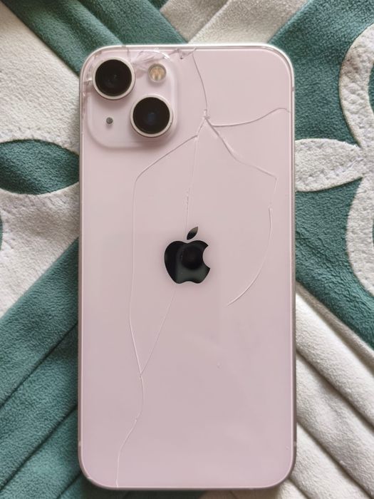 IPhone 13 128 розовый