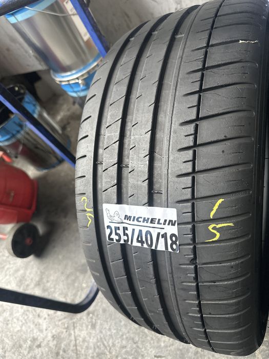 255/40//18 Mihelin