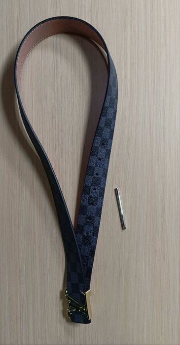 Curea LV cu cutie noua