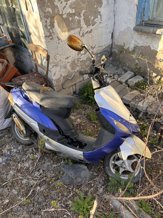 Продам скутер 50 кубов