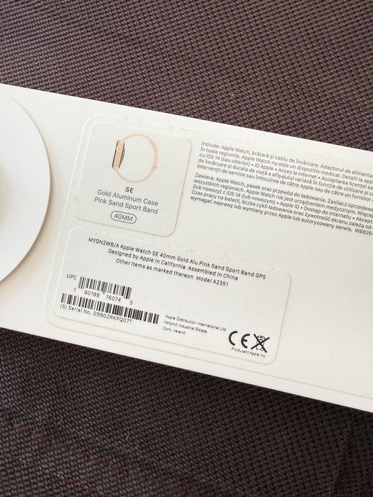 Apple watch SE pink gold aluminium case