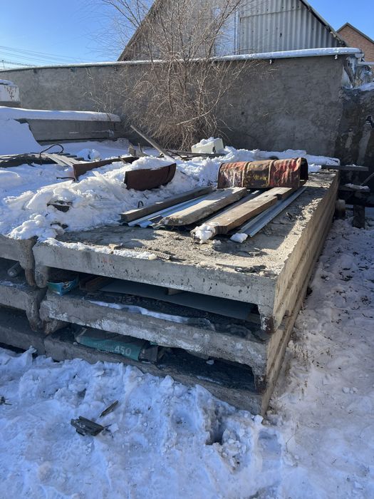 Продам ребристые плиты покрытия размер 6*1.5