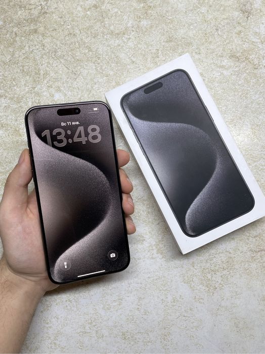 iPhone 15 pro max 256 gb black titan