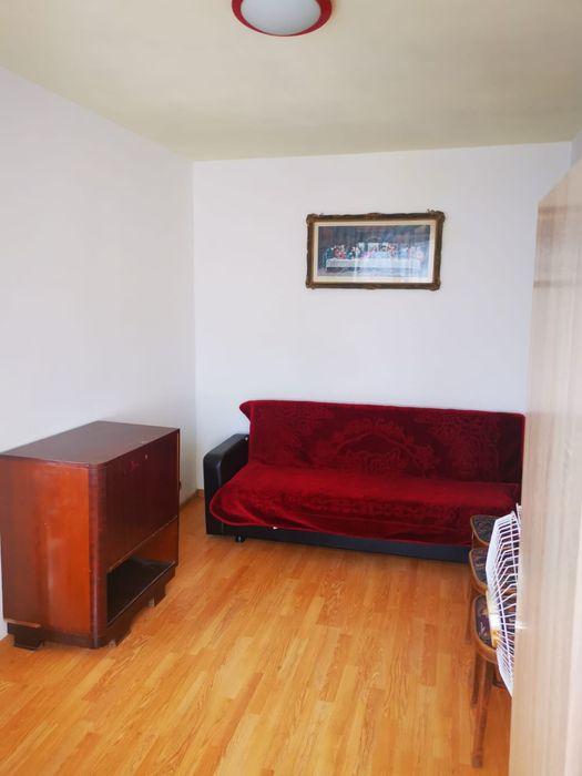 Închiriez apartament Vlaicu