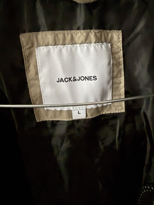 Яке Jack and Jones