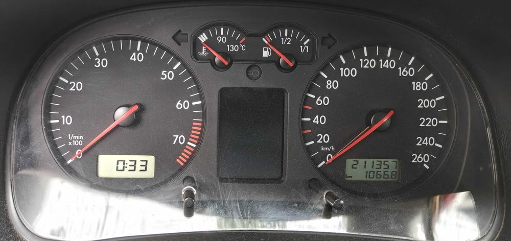 VOLKSWAGEN Golf 2002 — imagine 3