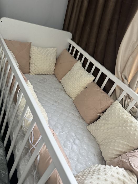 Продам манеж кровать