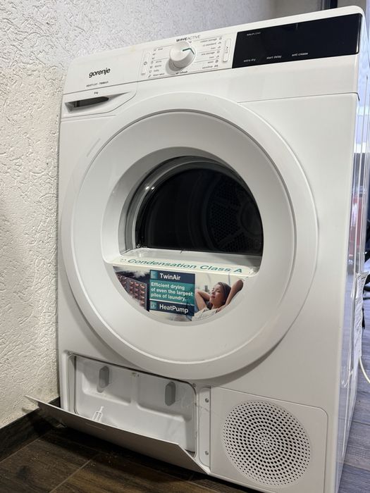 Uscător rufe Gorenje DE82/G 8 kg, pompă de căldură, Clasa A, WaveActive