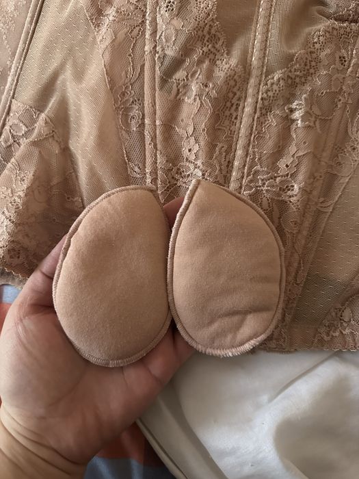 Фирменный корсет сатылады