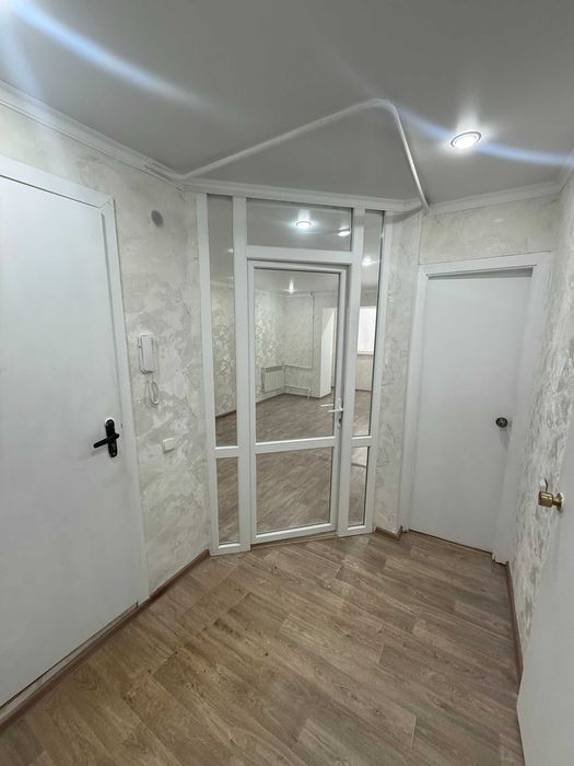 Продается свежая двушка на Сазде