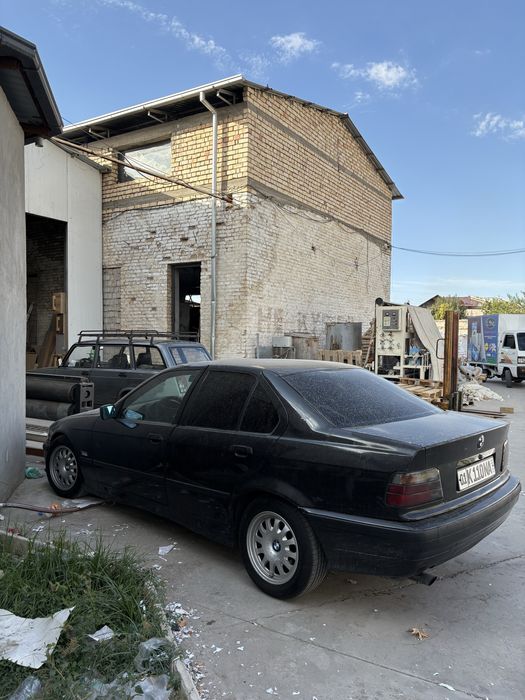 Bmw E36  320 Kabanchik Sotiladi (srochna)