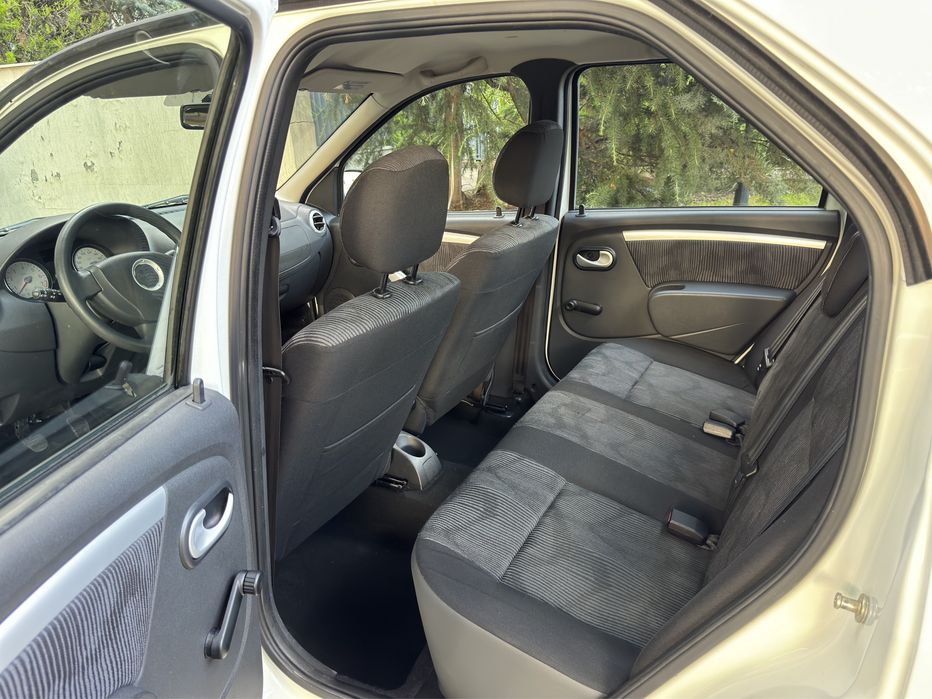 DACIA Logan 2010 — imagine 4