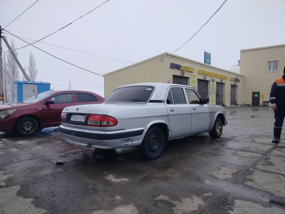 Волга 31105 . На ходу.