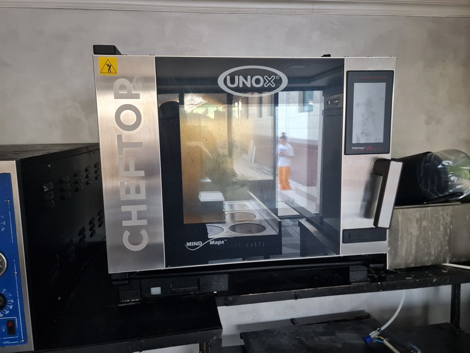 Печь UNOX cheftop  в отличном состоянии