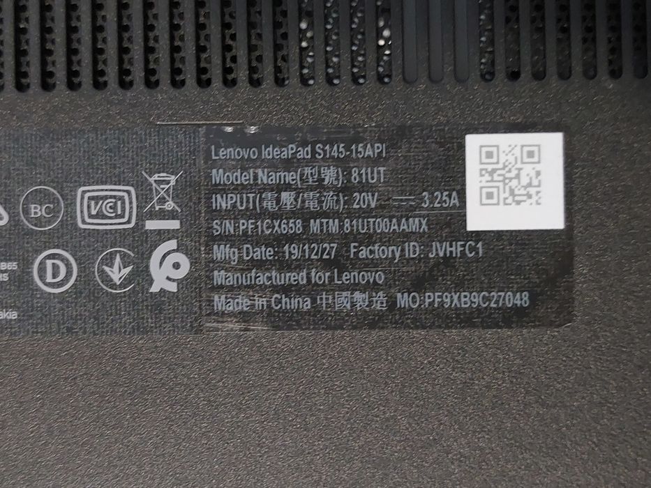 Laptop DEFECT Lenovo IdeaPad s145 Ryzen 3 3200U 2,6Ghz, 4GB DDR4, 1TB SSD, fara incarcator