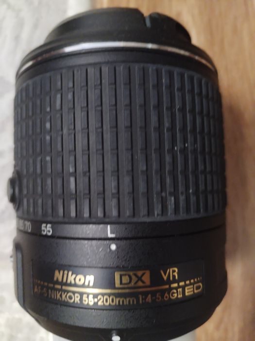 Продам фотоаппарат Nikon D5200