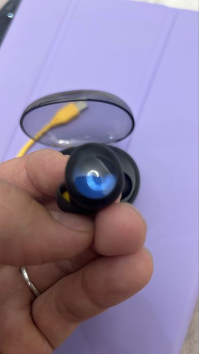 Безпроводные наушники