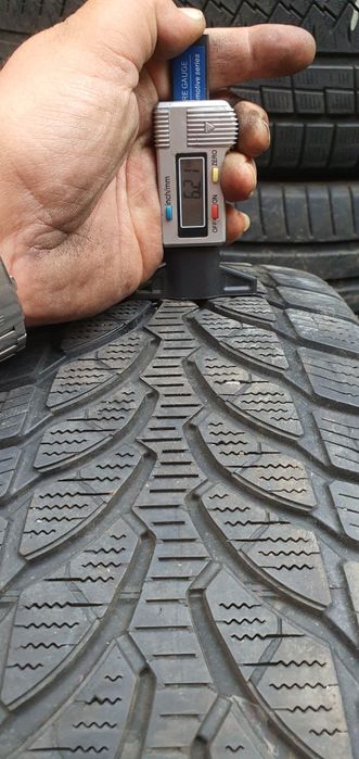 Гуми 4бр 205/60/16 -1бр - 55лв