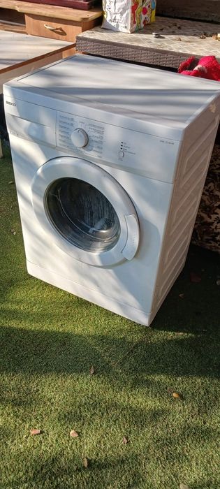 Mașină de spălat