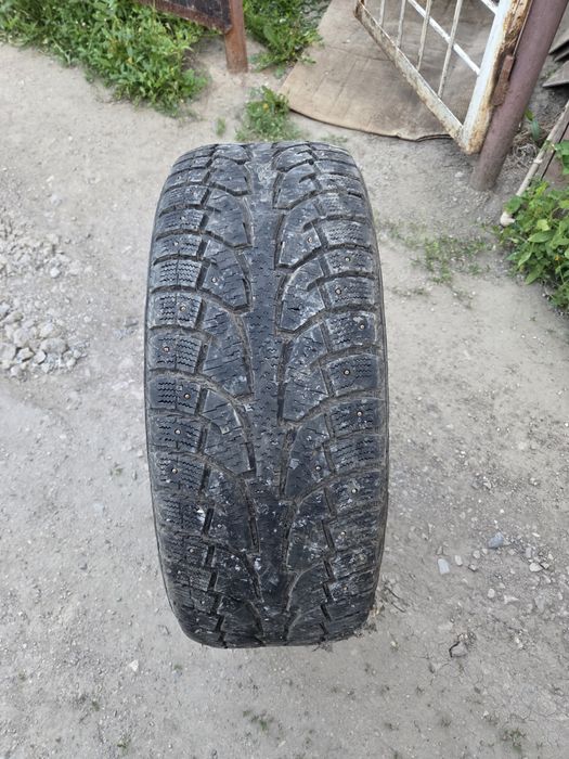Продам колеса 275/55R20
