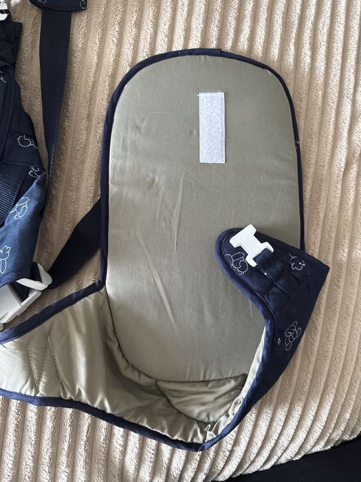 Продается слинг-кенгуру в хорошем состоянии