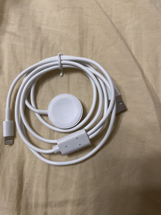 Зарядно за apple часовник