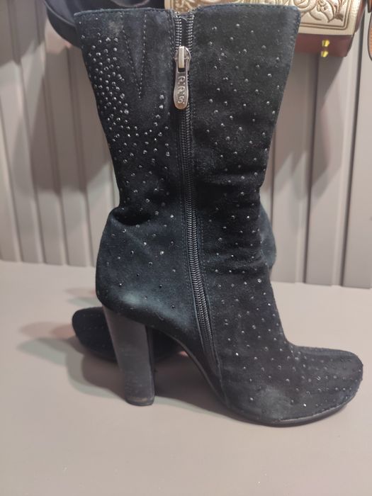 Продам зимние сапоги