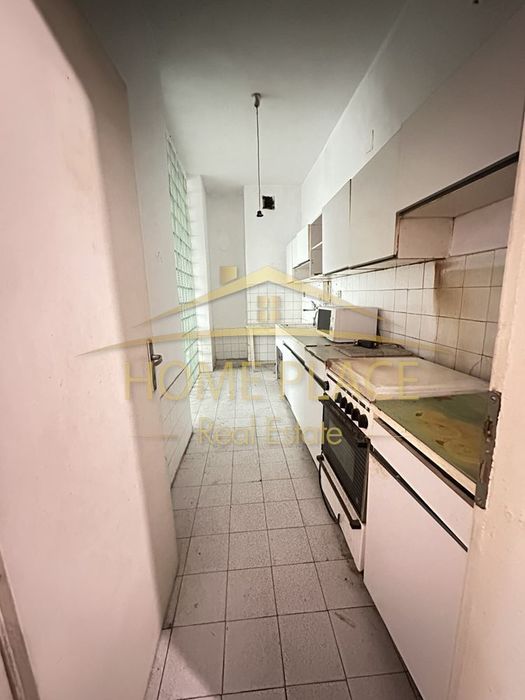 Продава се Тристаен апартамент в Варна, Червен площад - 100 кв.м за 1423 €/кв.м - Снимка #3