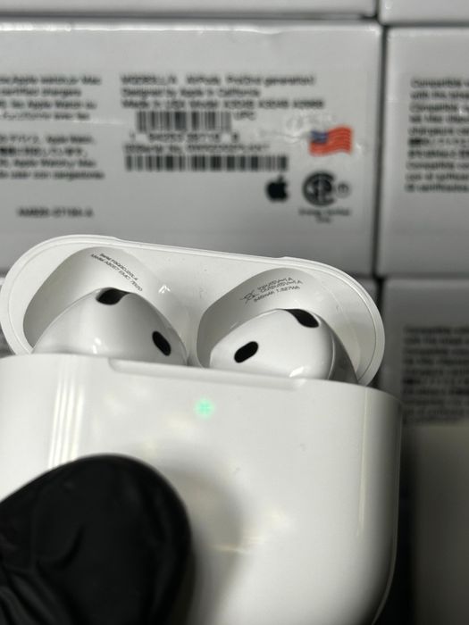 AirPods  4 ANC• Sigilate