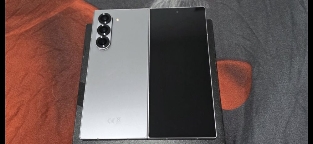 Samsung Galaxy Fold6, varianta 512 GB, impecabil smartphone/ telefon