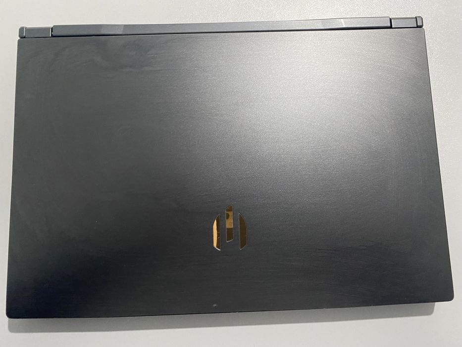 Laptop MSI WE65 9TI Workstation – i7,Quadro T1000,16GB – ideal pt CAD