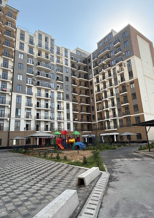 Продаётся 3-комнатная квартира Яшнабадский район (Базар Кадышева)