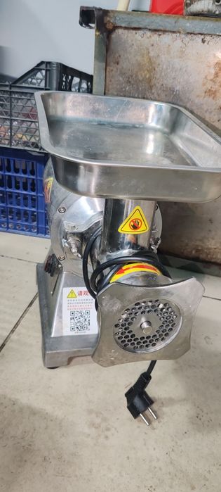 Продам мясорубку