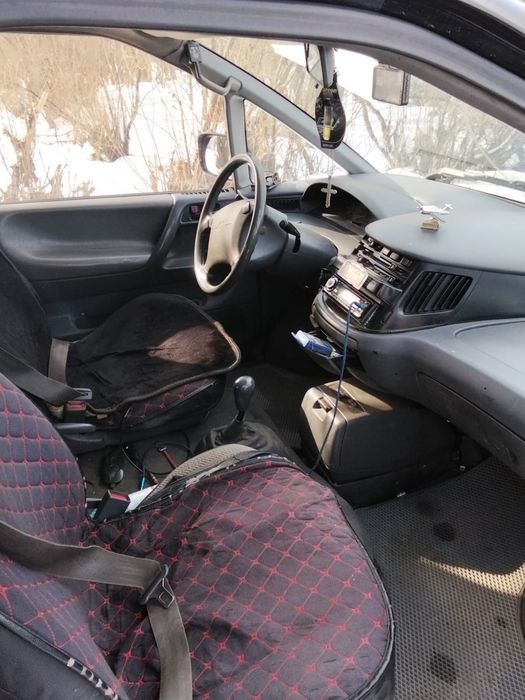 Продам тойота превия