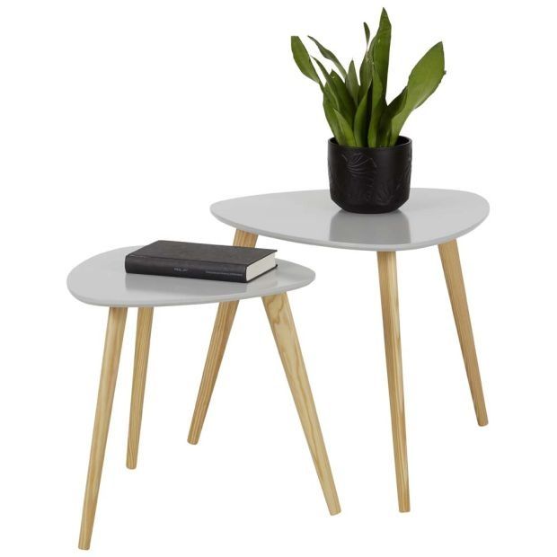 Сет 2 помощни холни масички