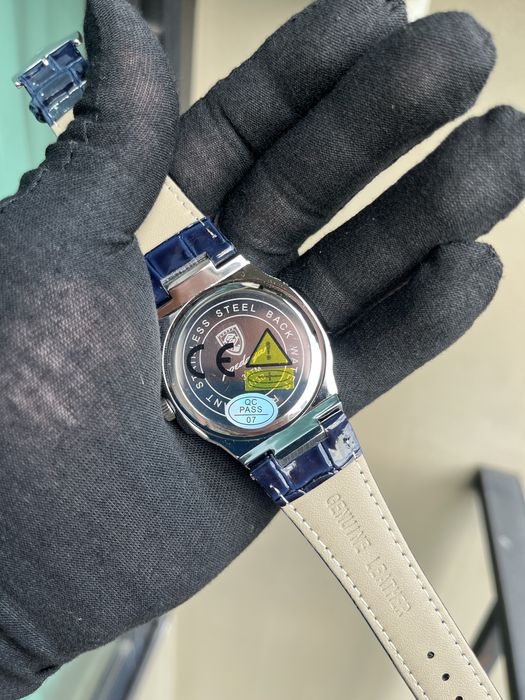 Часовник poedegar НАМАЛЕН!