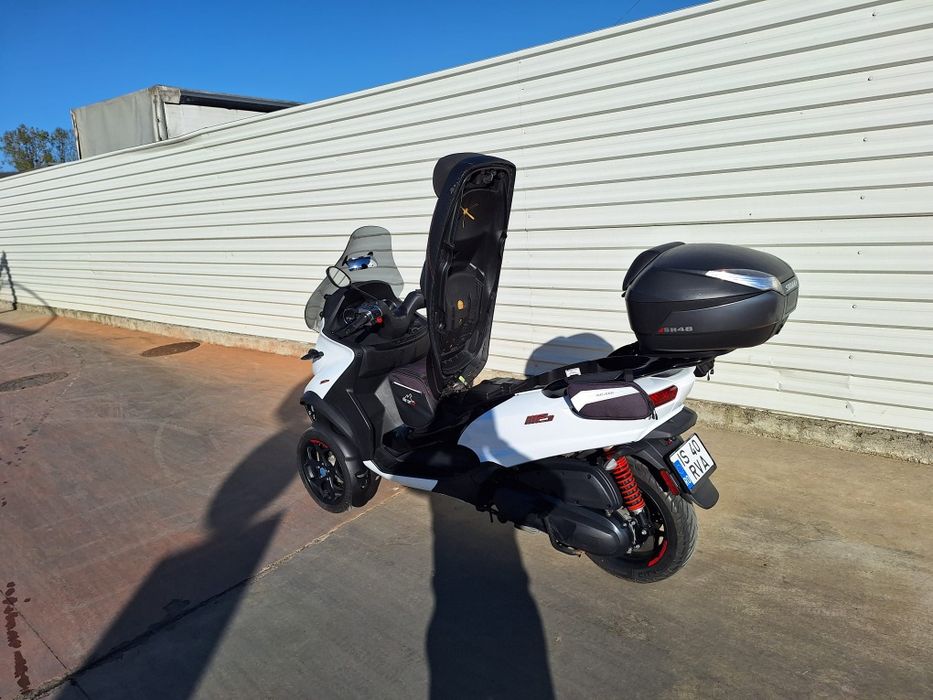 Scuter  Piaggio  MP3 350 Business